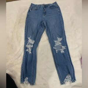 American Eagle 4 mom jeans with rips